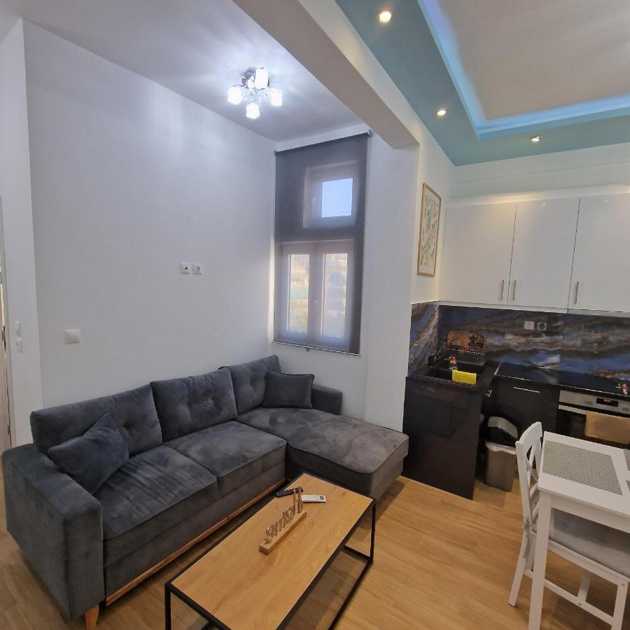 Luxury Apartment Kato Patissia Athens Exterior photo