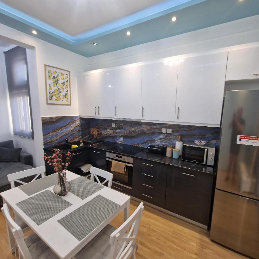 Luxury Apartment Kato Patissia Athens Exterior photo